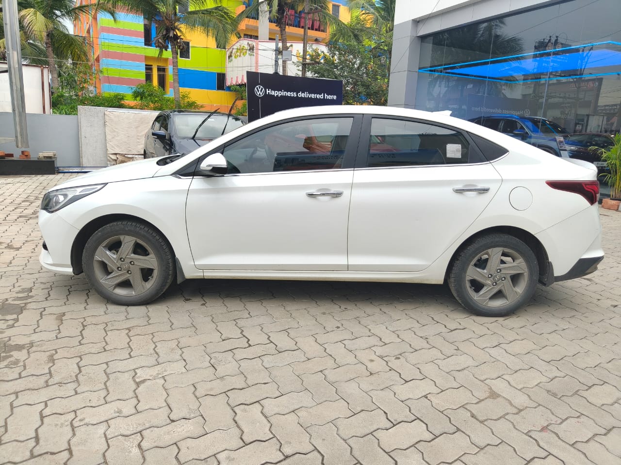 Hyundai Verna(2020-2023) Sx 1.5 Crdi At